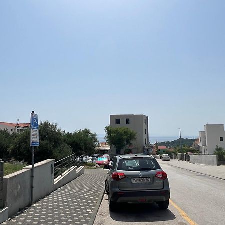 Apartment Lucija - Cozy Flat In The City Center With A Sea View & Parking Makarska Esterno foto