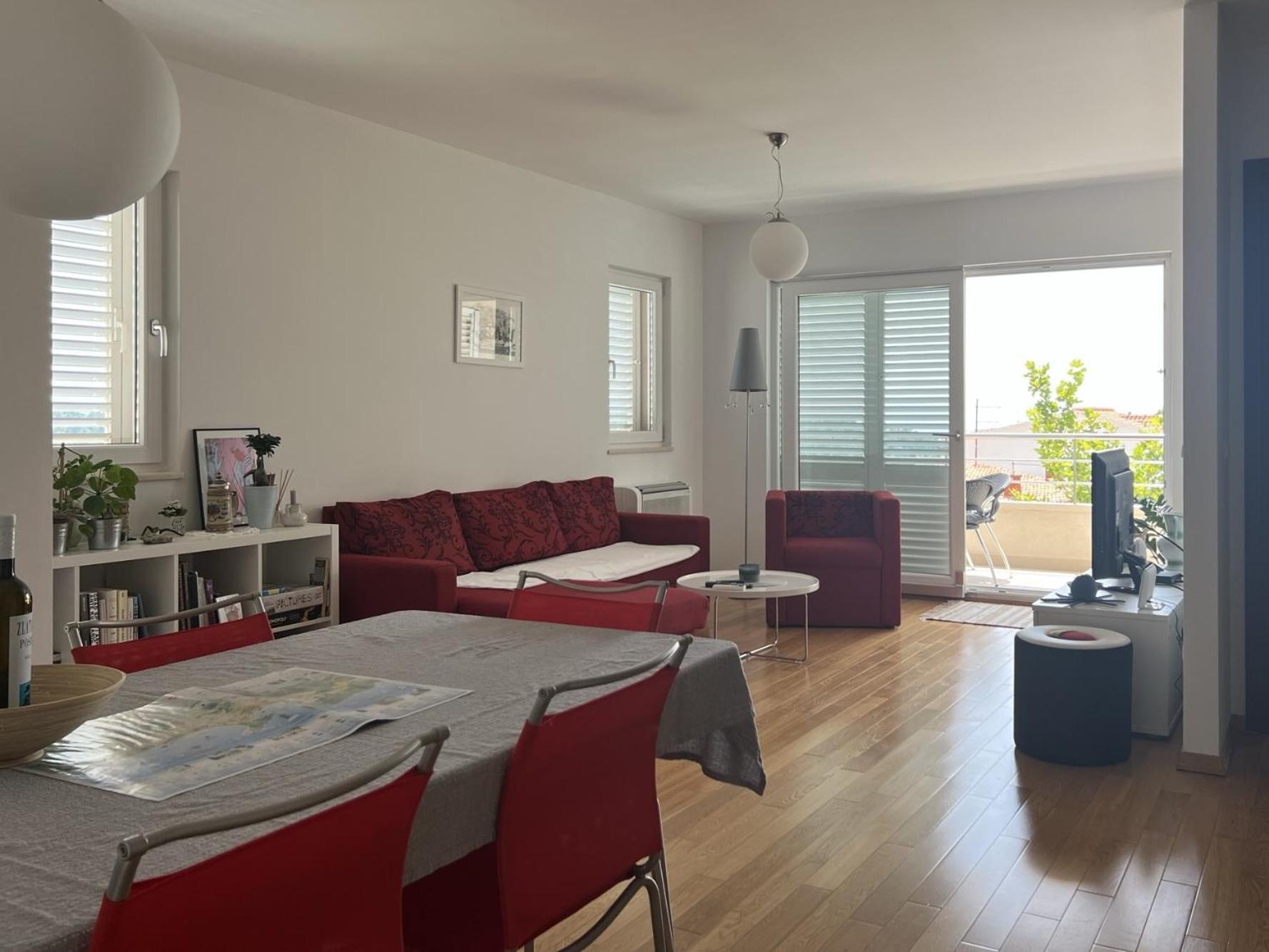 Apartment Lucija - Cozy Flat In The City Center With A Sea View & Parking Makarska Esterno foto
